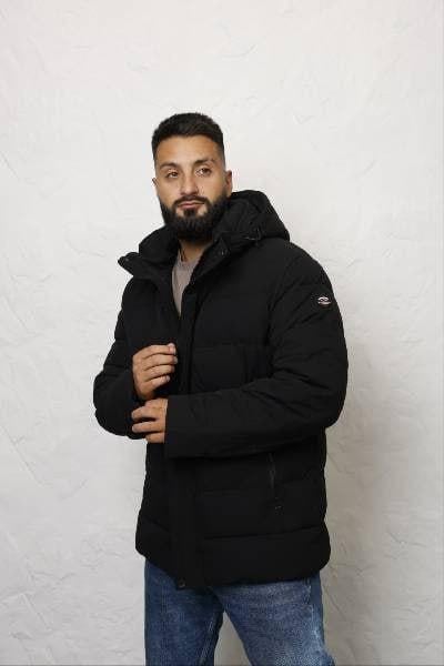 Куртка зимняя мужская M р. 48 Черный (127406)