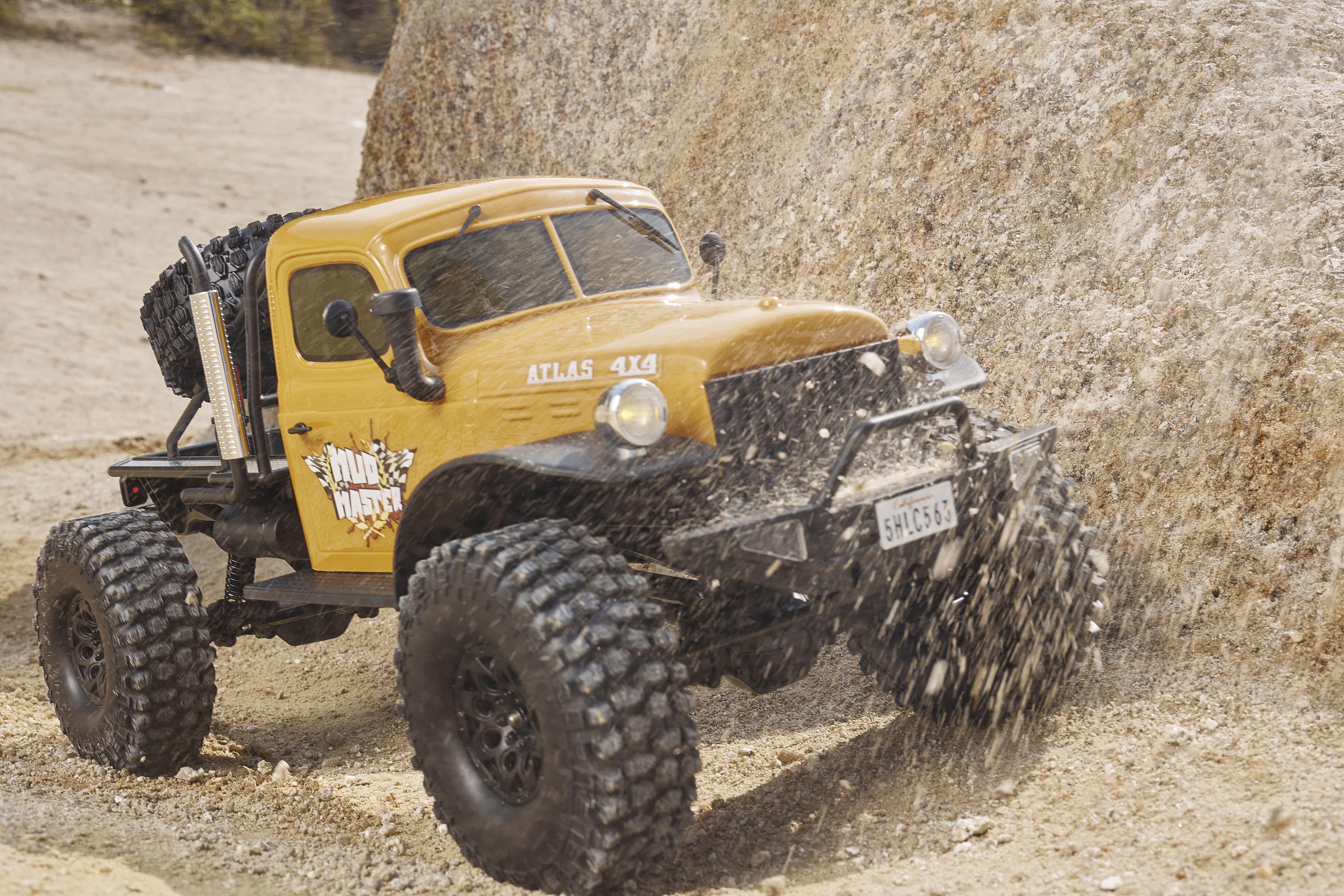 Машинка на радіокеруванні Roc Hobby FMS 1:10 Atlas 4x4 RS Yellow - фото 8 Машинка на радіокеруванні Roc Hobby FMS 1:10 Atlas 4x4 RS Yellow - фото 8