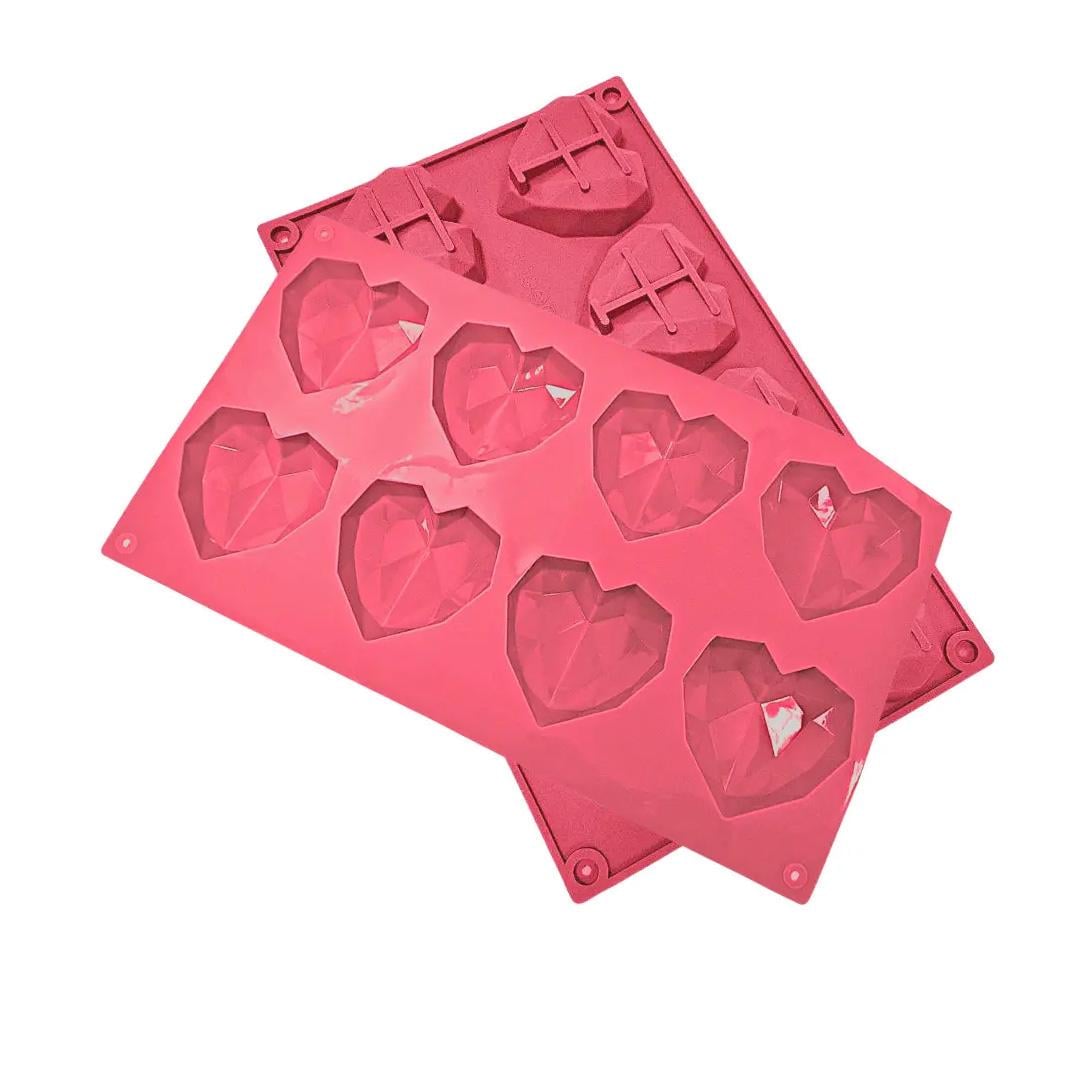 Форма силиконовая на планшете для выпечки Сердце 29,3x17,3 см Розовый (84817)