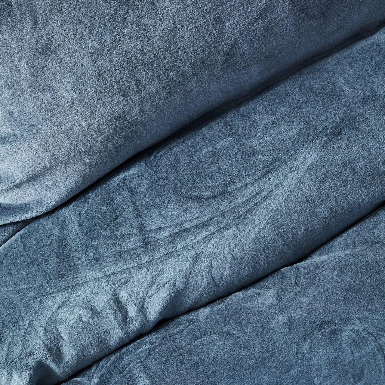 Покривало з наволочками Karaca Home Madelin petrol 200х220 Петроль (svt-2000022300698) - фото 3 Покривало з наволочками Karaca Home Madelin petrol 200х220 Петроль (svt-2000022300698) - фото 3