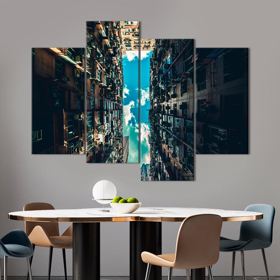 Картина город Голубое небо над старыми высотками 149x106 см (A582-4)