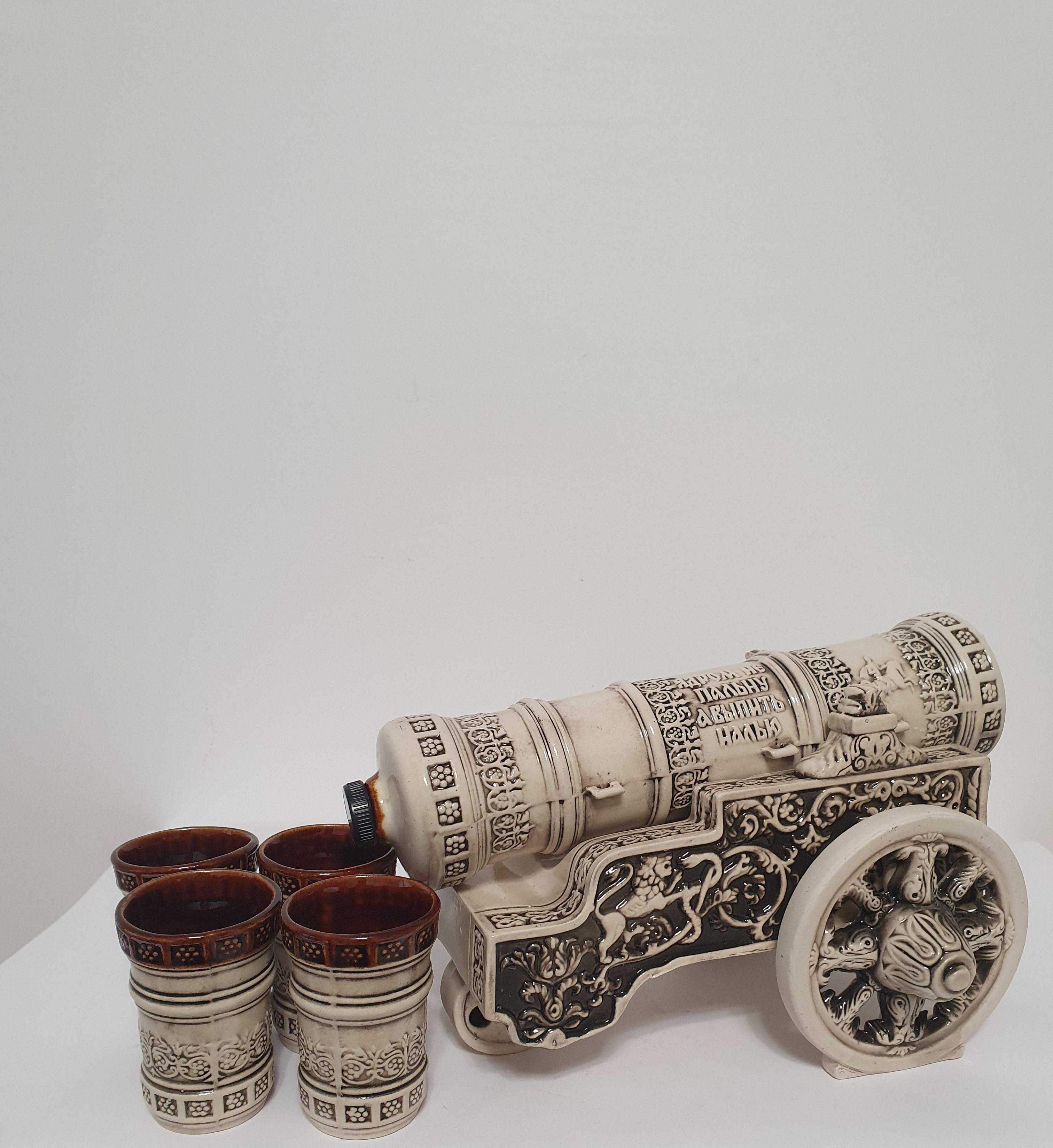 Подарочный набор для алкоголя штоф с рюмками Пушка керамика (3217)