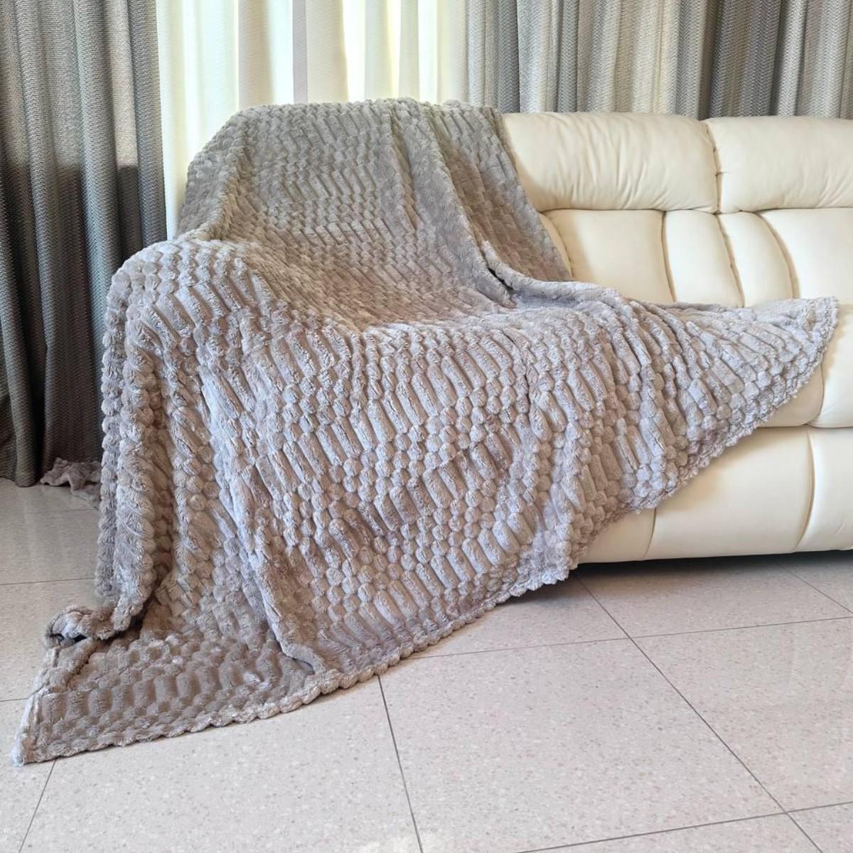 Плед Koloco Шарпей 3D євро 200х230 см Бежевий (41110) - фото 1 Плед Koloco Шарпей 3D євро 200х230 см Бежевий (41110) - фото 1