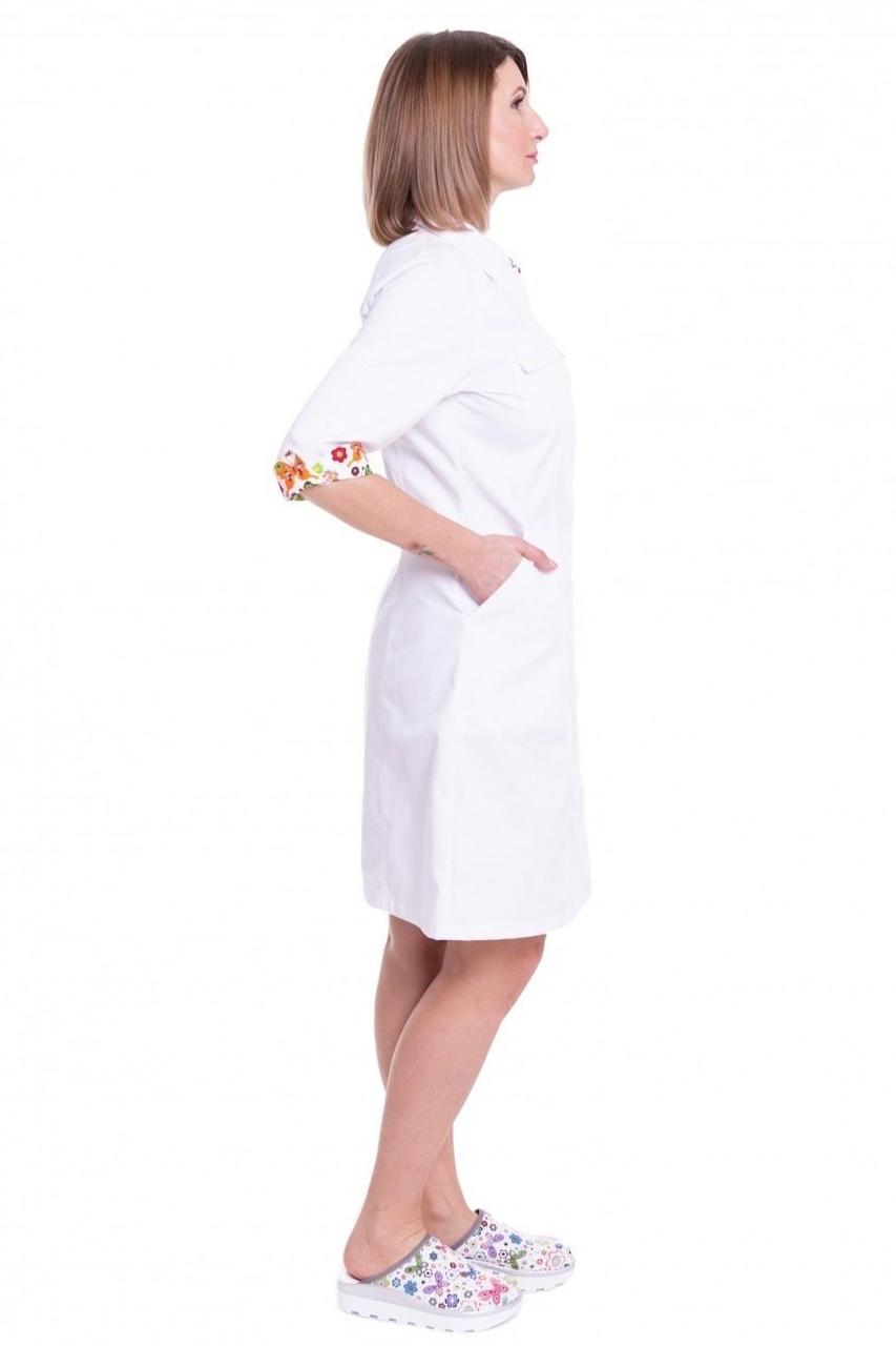 Халат женский хлопковый TopLine Premium Монако бабочка рукав 3/4 р. 56 Белый (31700-(56)б.-б.мет) - фото 2 Халат женский хлопковый TopLine Premium Монако бабочка рукав 3/4 р. 56 Белый (31700-(56)б.-б.мет) - фото 2