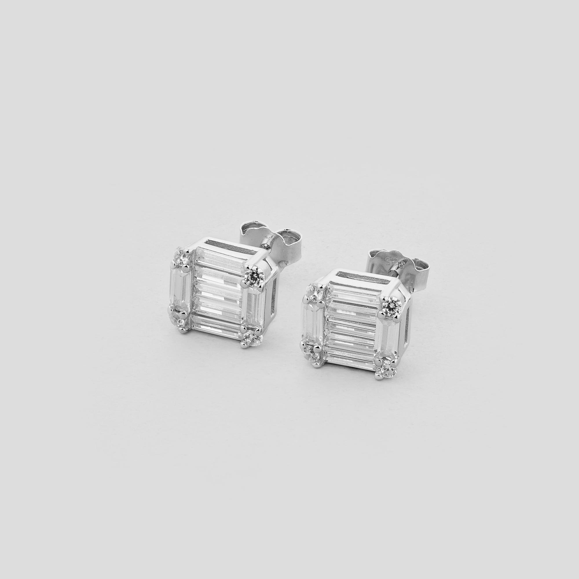 Серебряные серьги Minimal Хрустальный оазис (17658) Серебряные серьги Minimal Хрустальный оазис (17658)