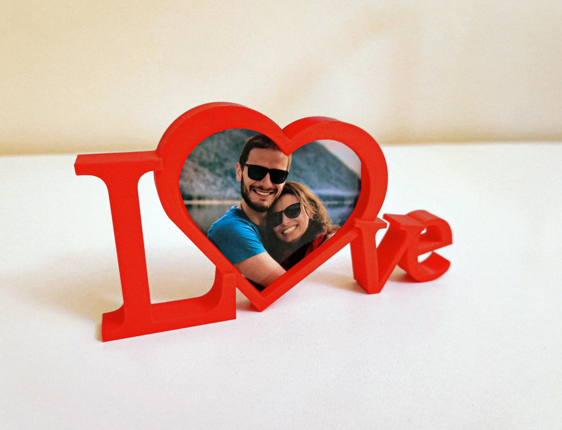 Фоторамка Love 25 см Красный
