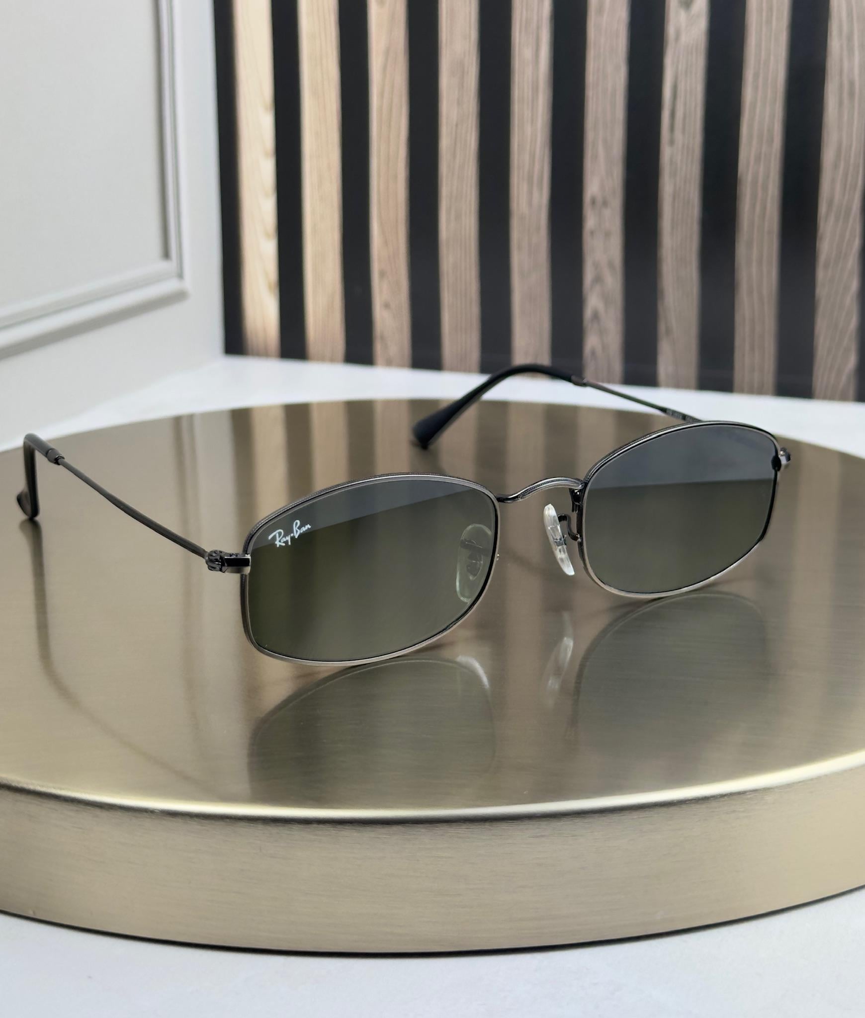 Солнцезащитные очки RAY-BAN RB3832 зеленая линза G15 овальные прямоугольные металлические Графитовый