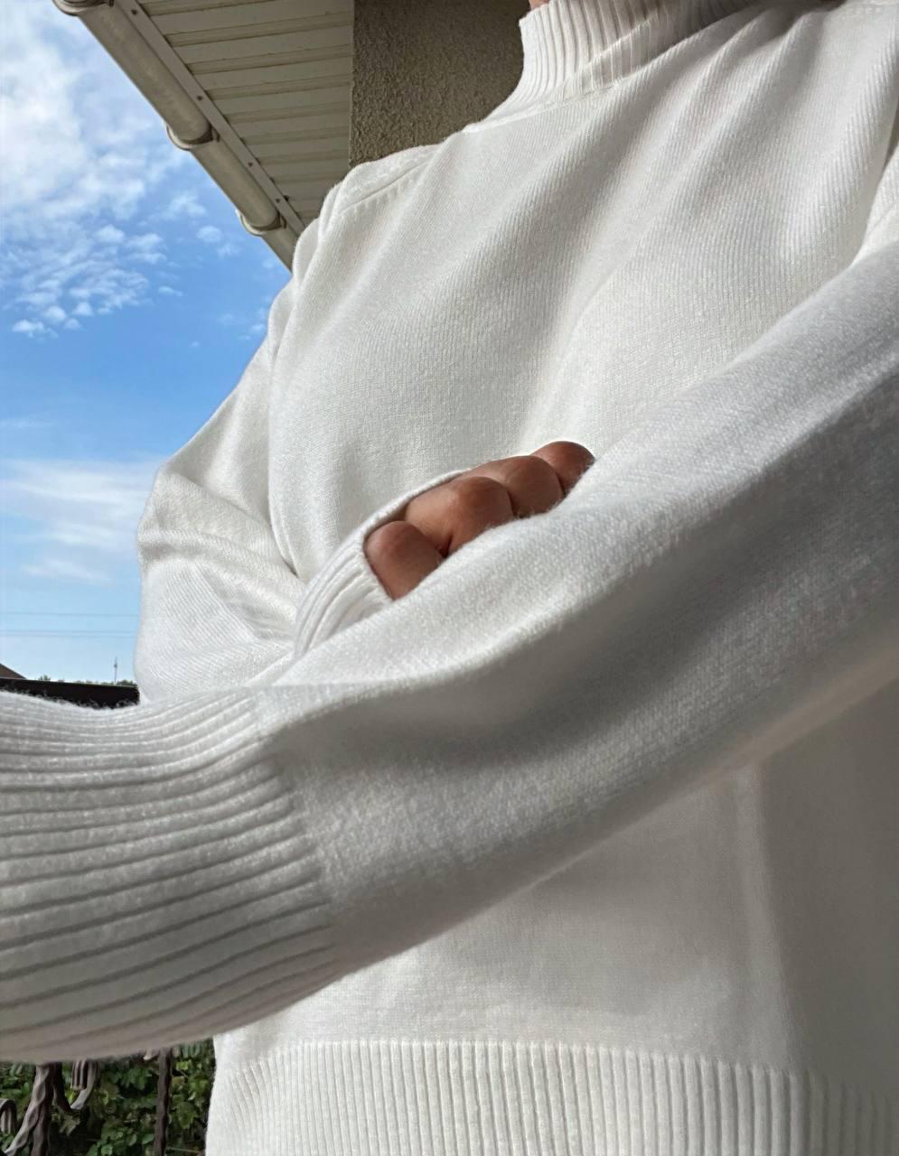 Светр жіночий A-N 1066 тонкий широкий високий комір OS Білий (2755) - фото 2