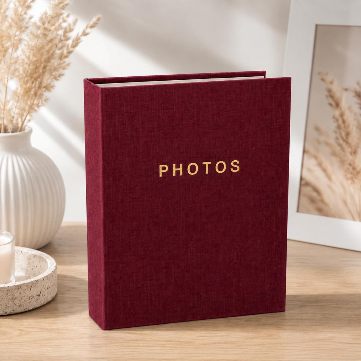 Фотоальбомы UFO PP-46200 Classic 10x15 см 200 фото Red Фотоальбомы UFO PP-46200 Classic 10x15 см 200 фото Red