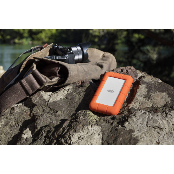 Жесткий диск LaCie Thunderbolt/USB-C 4TB Rugged Orange (STFS4000800) - фото 7