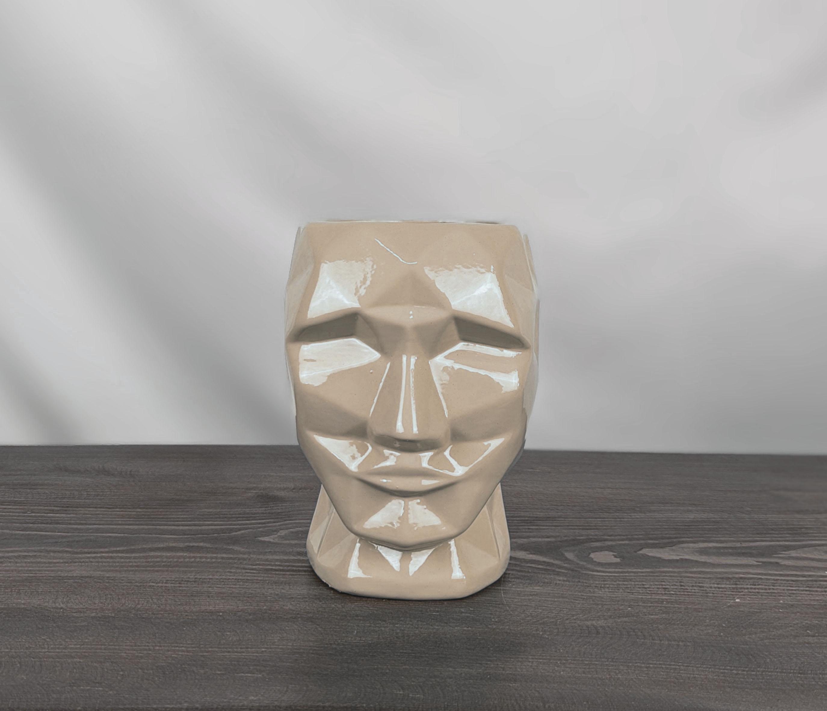 Ваза Nana Ceramics Кай глянец 19 см Бежевый