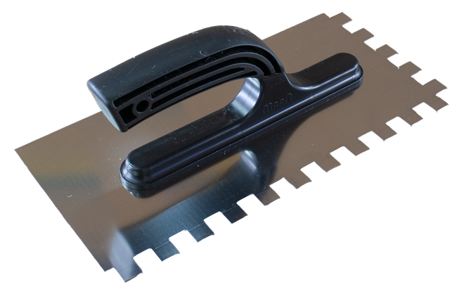 Терка плиточная Maan с зубьями 12х12 мм из нержавейки с пластиковой ручкой 130х270 мм