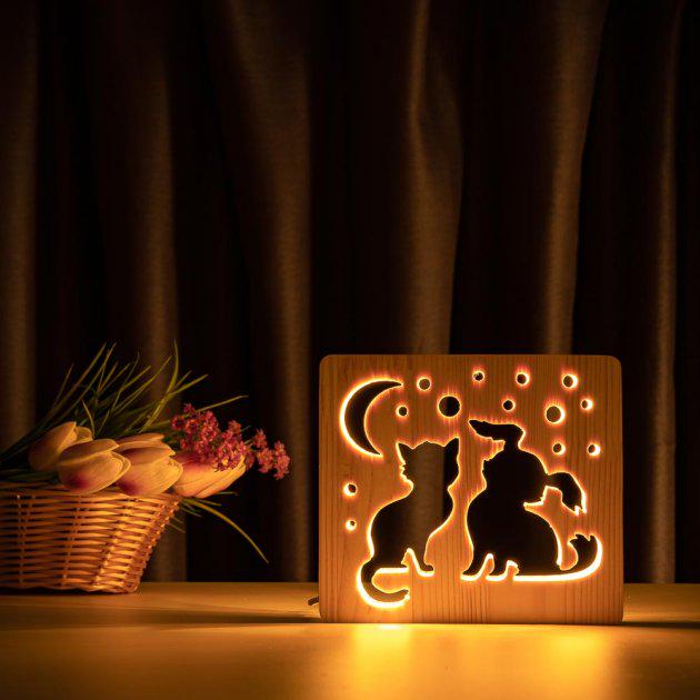 Світильник-нічник ArtEco Light LED Кіт та собачка з дерева та з пультом Теплий білий (1020354)