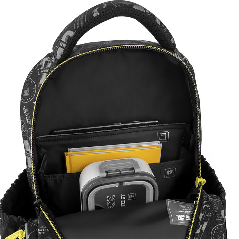 Рюкзак з ортопедичною спинкою для молодших класів KITE Education DC25-700M Batman (000995259) - фото 9 Рюкзак з ортопедичною спинкою для молодших класів KITE Education DC25-700M Batman (000995259) - фото 9