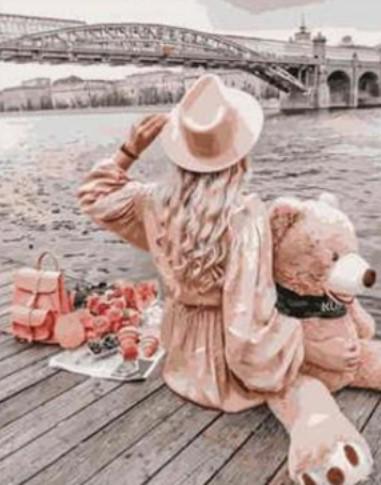 Картина по номерам Strateg Люди Девушка с медведем у моста 40х50 см в термопакете (VA-1560-mt)