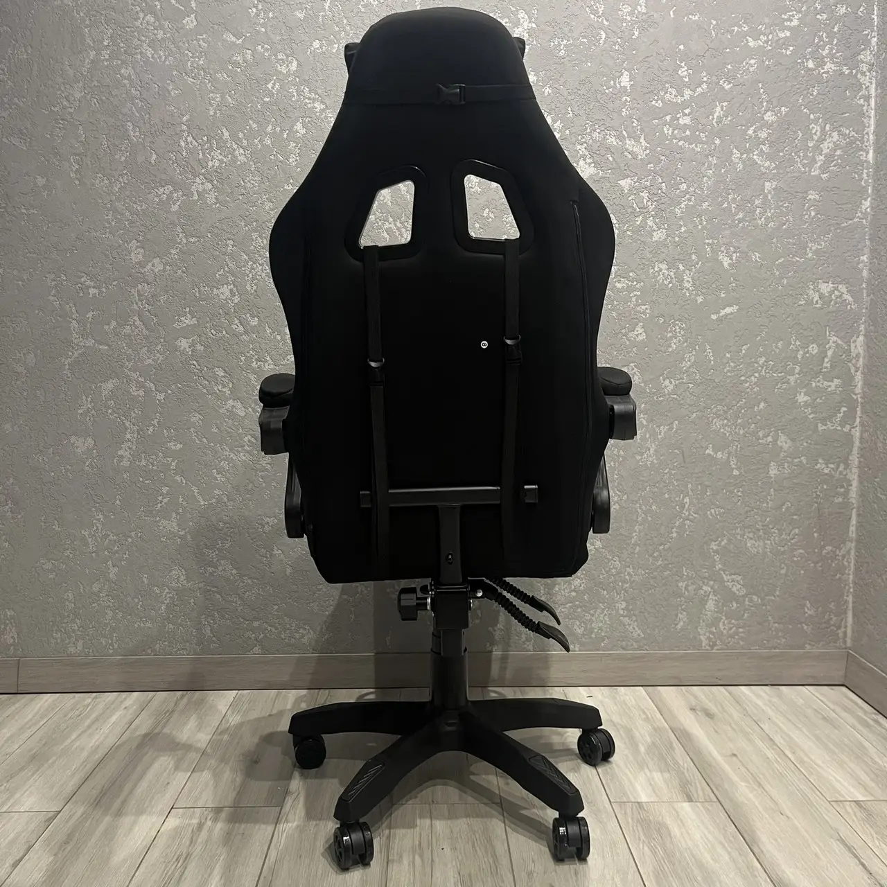 Крісло ігрове PRESTIGE M11 Чорний/Помаранчевий - фото 9 Крісло ігрове PRESTIGE M11 Чорний/Помаранчевий - фото 9