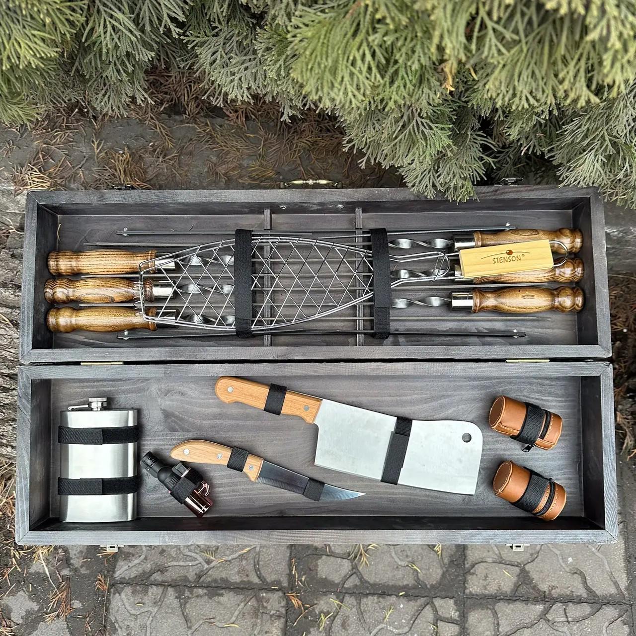 Подарунковий набір шампурів Mzavod Майстер BBQ із нержавіючої сталі в дерев’яному кейсі 720x120x210 мм (136-17-1190210000866) - фото 7 Подарунковий набір шампурів Mzavod Майстер BBQ із нержавіючої сталі в дерев’яному кейсі 720x120x210 мм (136-17-1190210000866) - фото 7