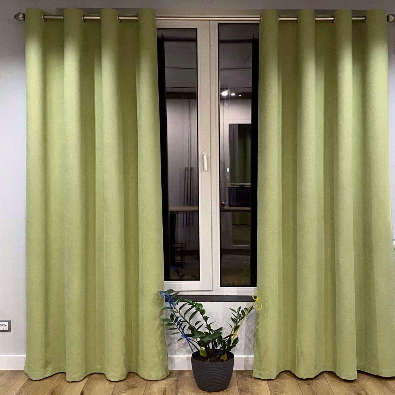 Шторы на серых люверсах микровелюр 175x250 см 2 шт. Светло-зеленый (5801207-МТ2/175-GR) - фото 1