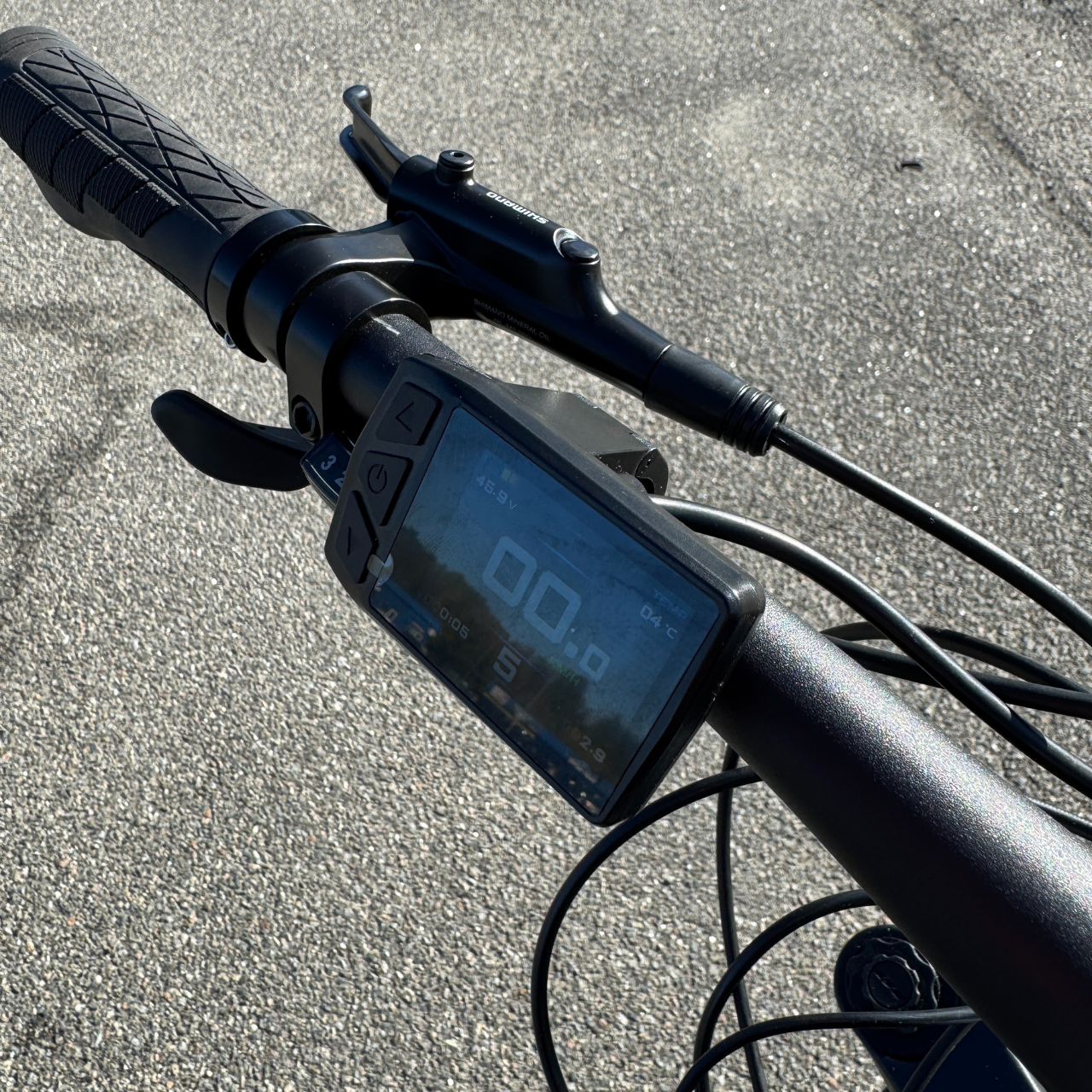 Велосипед с Е-комплектом Crossover на гидравлике Shimano с вилкой RST Guide 26х4,0" 48 В 1200 Вт MXUS 15 Ah до 45 км запас хода дисплей LSD-10 - фото 6 Велосипед с Е-комплектом Crossover на гидравлике Shimano с вилкой RST Guide 26х4,0" 48 В 1200 Вт MXUS 15 Ah до 45 км запас хода дисплей LSD-10 - фото 6