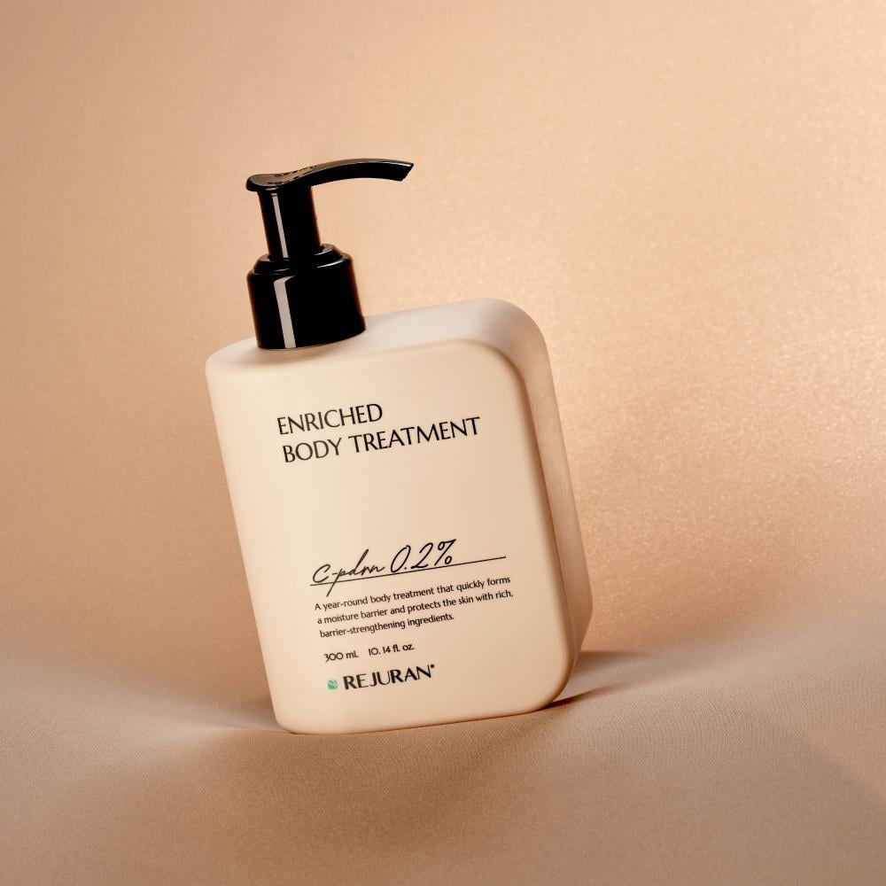 Лосьон для тела Rejuran Enriched Body Treatmen легкий 300 мл