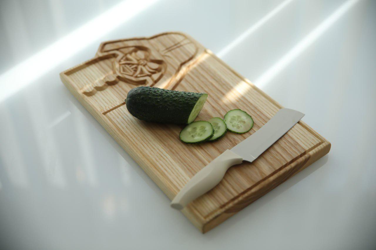 Деревянная доска Дарт Вейдер Дуб 35х20х2 см (WDK-41.2) - фото 8 Деревянная доска Дарт Вейдер Дуб 35х20х2 см (WDK-41.2) - фото 8