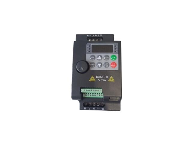 Преобразователь частотный 2,2 кВт 220-220V