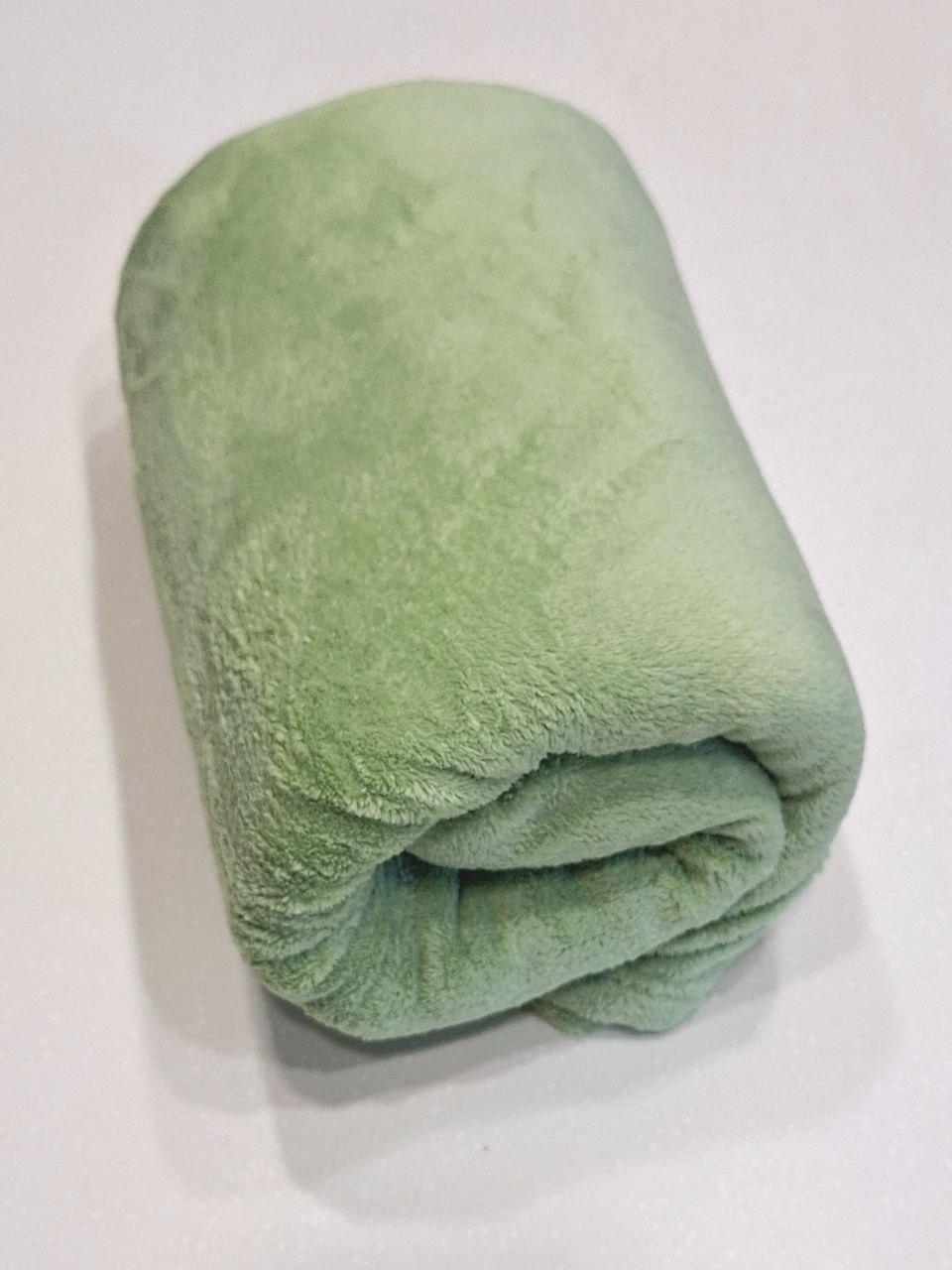 Плед флисовый Livarno Home 150x200 см Нежно-салатовый (348)