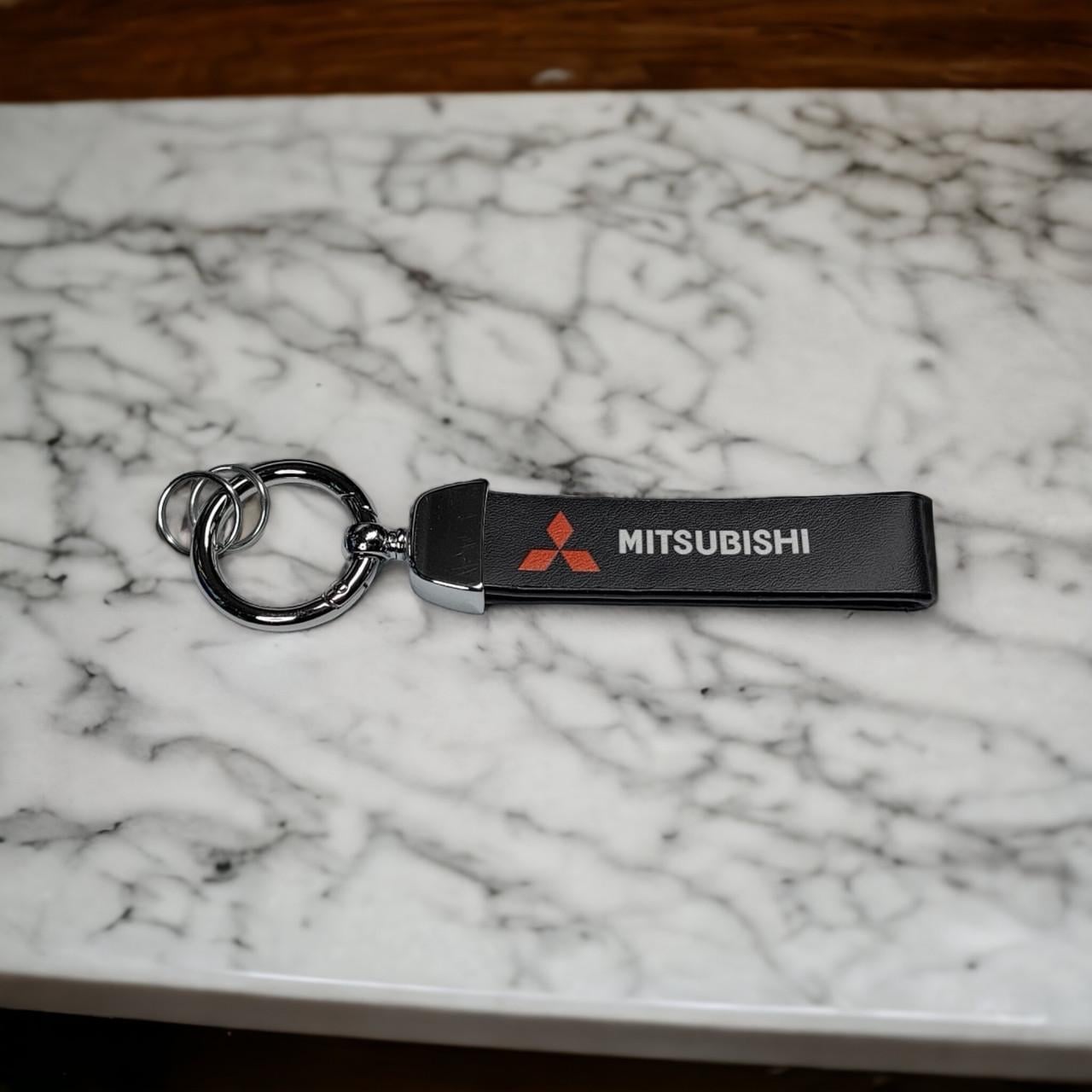 Брелок автомобильный MITSUBISHI кожаный с карабином экокожа/металл (2022009217)
