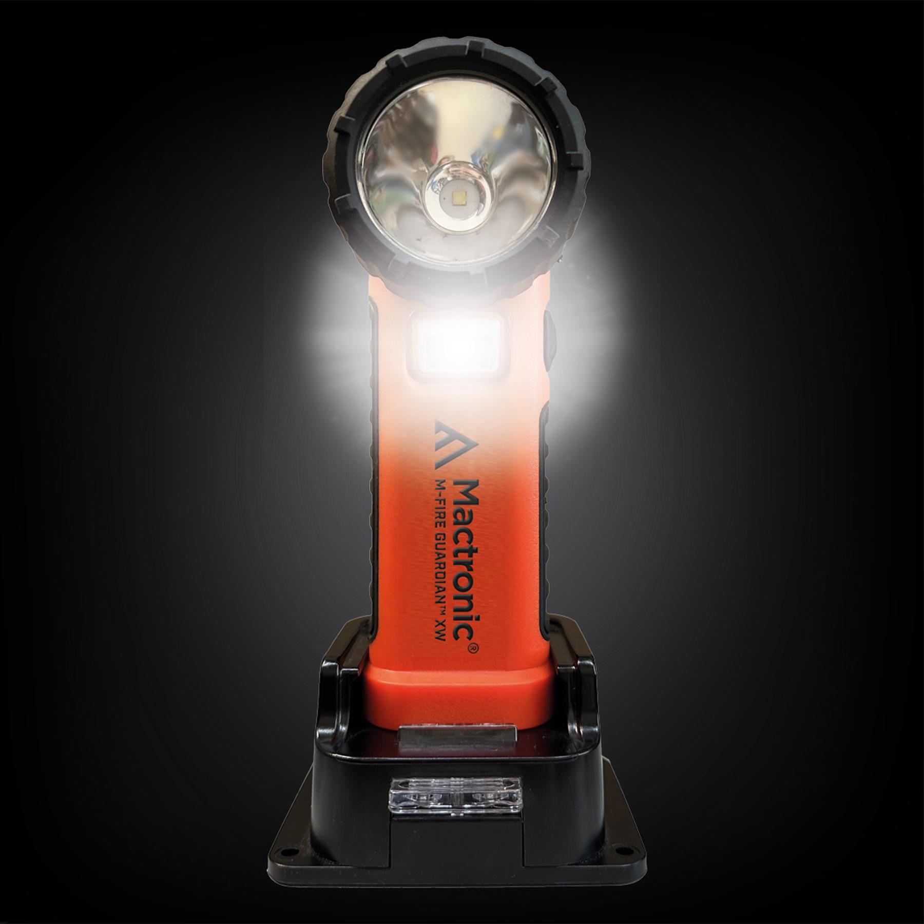 Фонарь пожарный Mactronic M-Fire Guardian XW 240 Lm Ex-ATEX (PHH0235) - фото 2 Фонарь пожарный Mactronic M-Fire Guardian XW 240 Lm Ex-ATEX (PHH0235) - фото 2