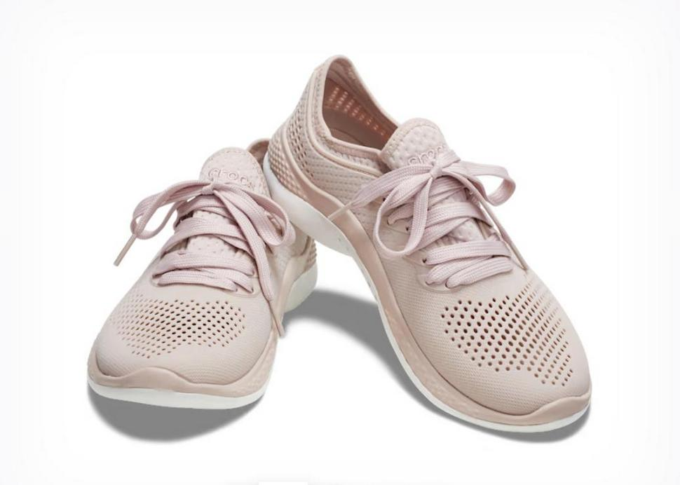 Кроссовки для девочки Crocs Literide 360 Pacer р. 40-41 Розовый (26587582) - фото 11 Кроссовки для девочки Crocs Literide 360 Pacer р. 40-41 Розовый (26587582) - фото 11