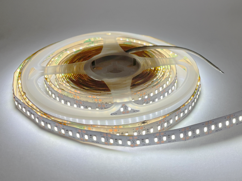Светодиодная лента LED UA 3014 204 LED 10 мм 12 В 12-14 Лм IP20 Белый (2931)