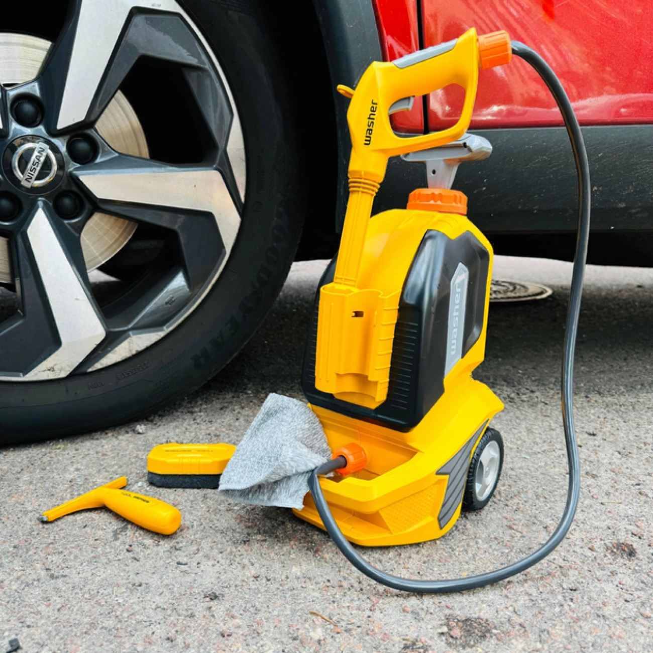 Дитячий ігровий комплект для миття посуду T 017 механічний насос/скребок/губка і серветка - фото 4 Дитячий ігровий комплект для миття посуду T 017 механічний насос/скребок/губка і серветка - фото 4