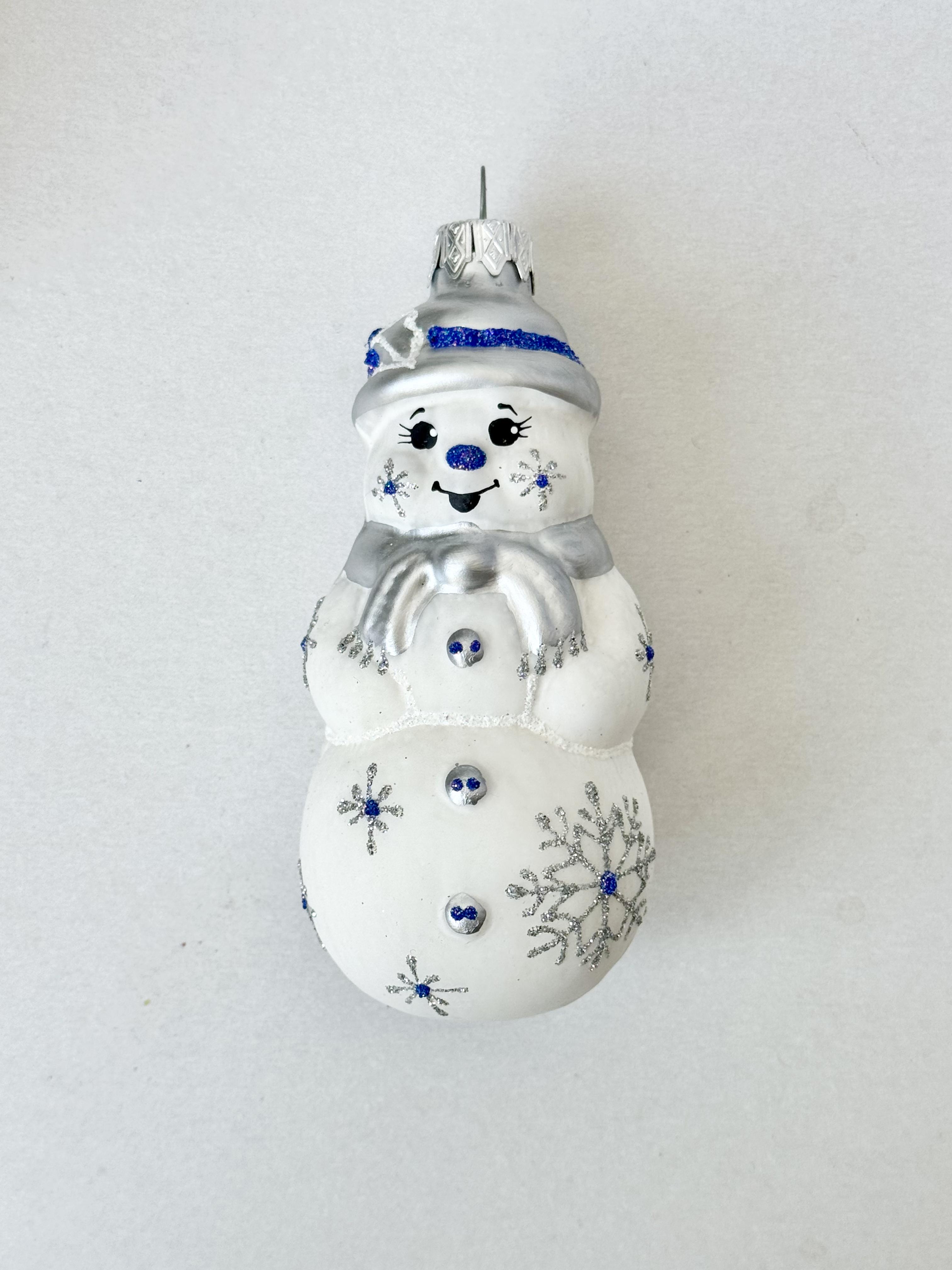 Игрушка на елку стеклянная Снеговик 12х6 см (F-134-2) Игрушка на елку стеклянная Снеговик 12х6 см (F-134-2)