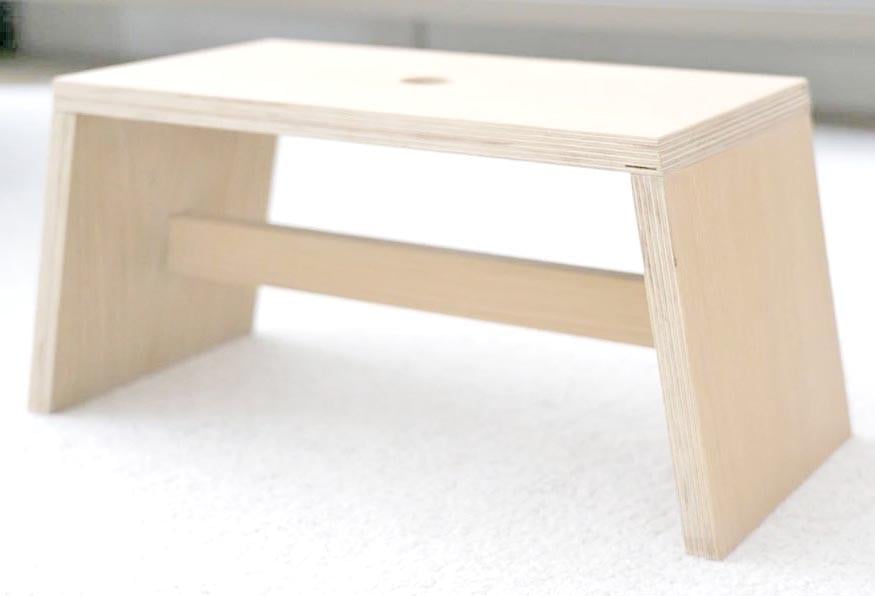 Стульчик из дерева Жерев Бланже (ТАБ-006801)