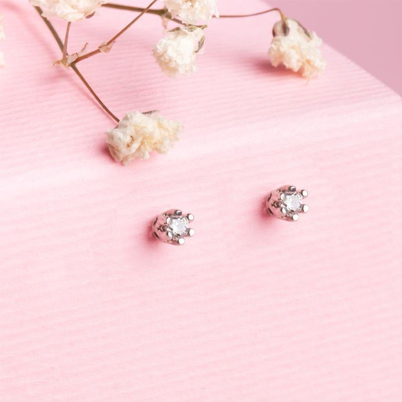 Серьги серебряные пусеты Мини-бутон с маленькими фианитами