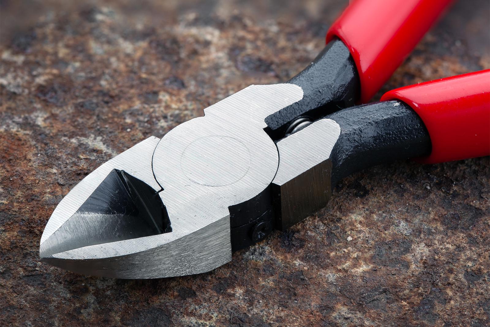 Кусачки-бокорезы мини TAJIMA Premium CrV изогнутые губки зеркальная полировка 125 мм (1205-2049) - фото 8 Кусачки-бокорезы мини TAJIMA Premium CrV изогнутые губки зеркальная полировка 125 мм (1205-2049) - фото 8