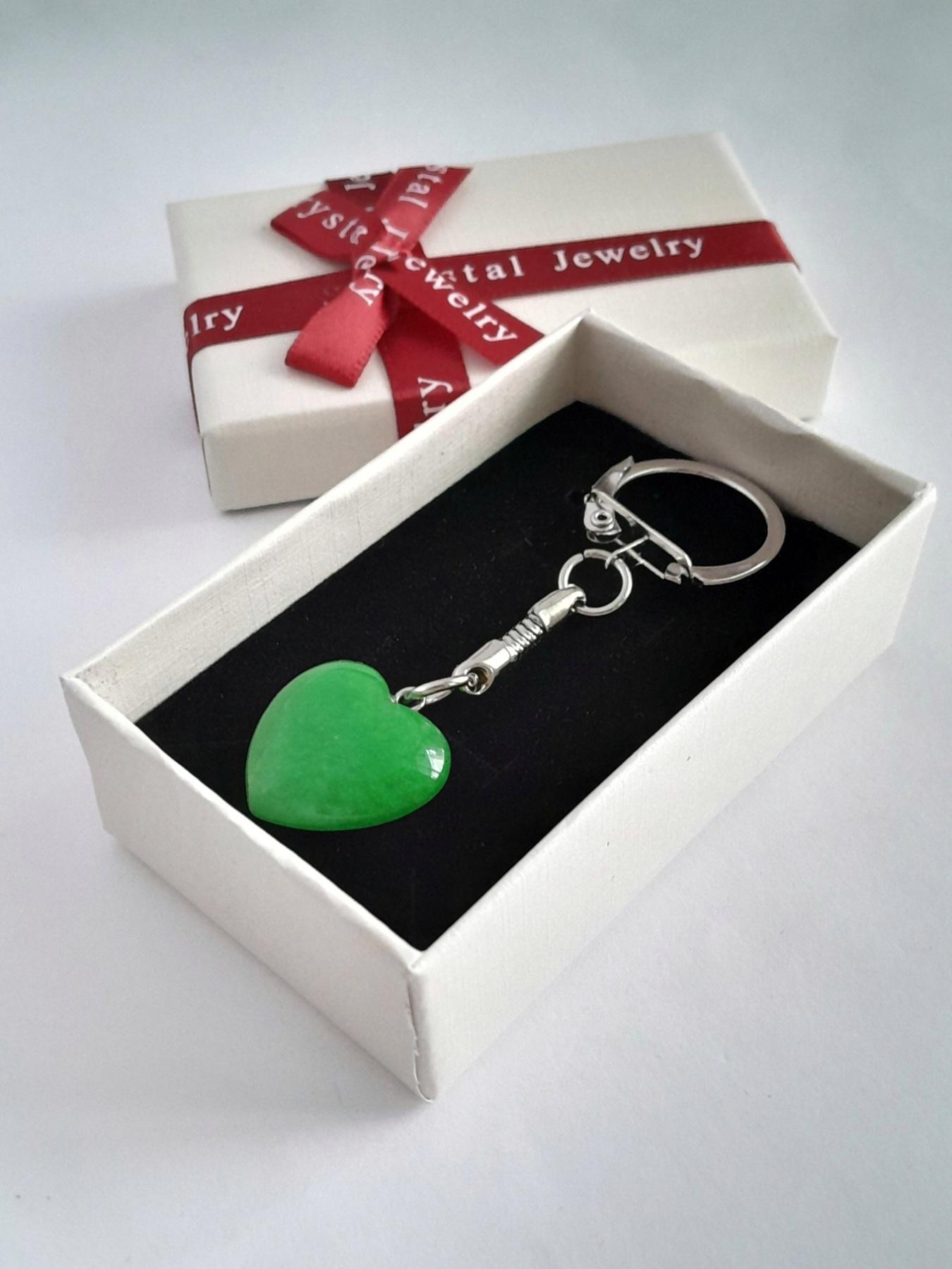 Камень натуральный Хризопраз Талисман любви удачи и процветания (10333)