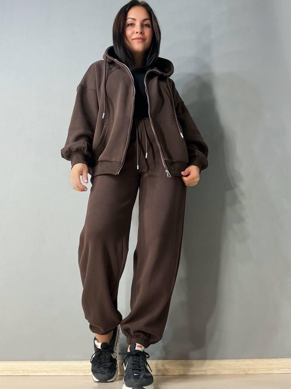 Женский костюм A-N 27066 спортивный оверсайз худые на молнии и джогеры S Коричневый Женский костюм A-N 27066 спортивный оверсайз худые на молнии и джогеры S Коричневый