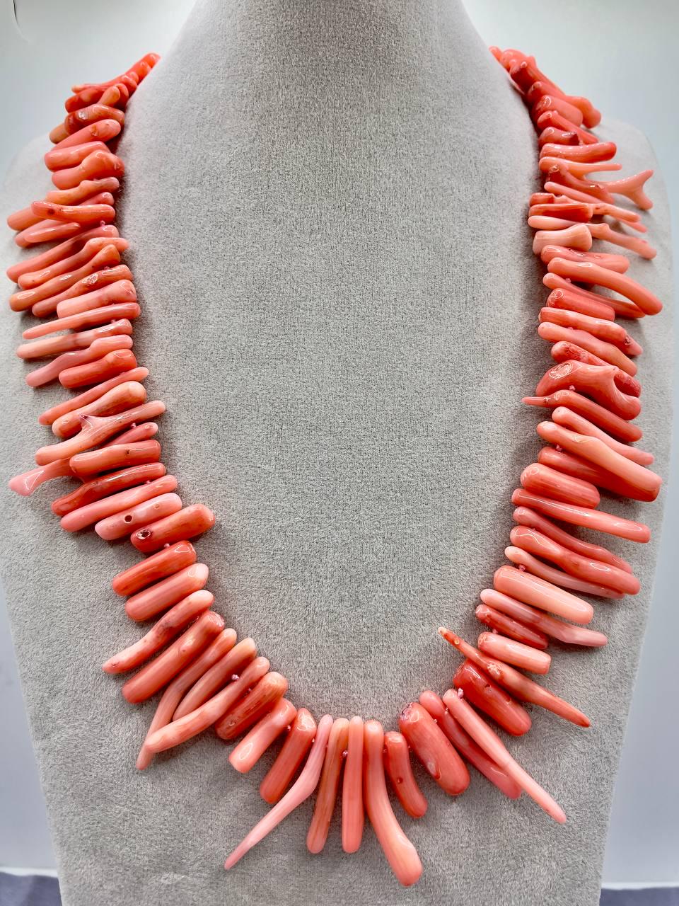 Бусы коралл Розовый (322)