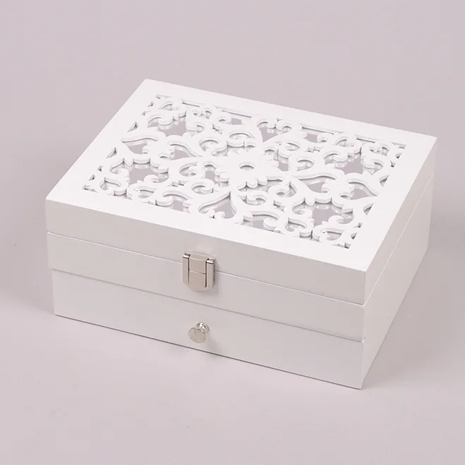 Шкатулка для біжутерії Flora Білий (26563)