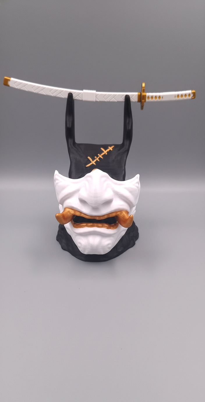 Держатель Ghost of Tsushima Маска белого самурая и катана (0857)