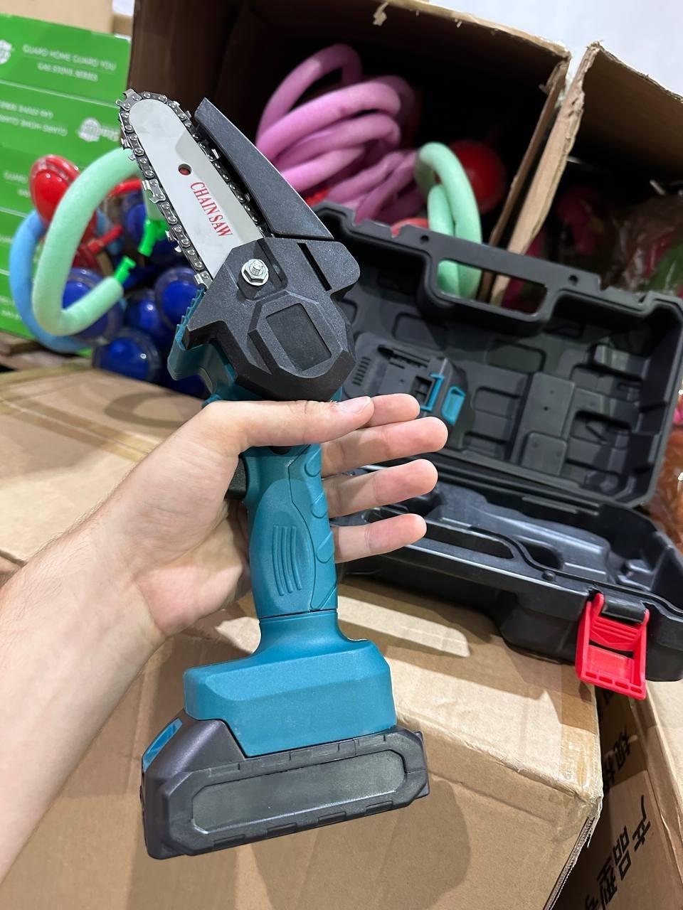 Пила-міні Supretto з двома акумуляторами в кейсі 38 В - фото 5