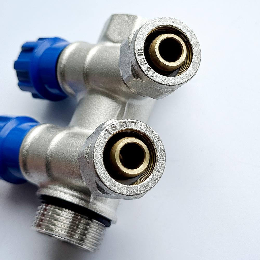 Коллектор с перекрытием SANTAN 16х3/4" под 35° латунь никелированная 2 контура (85188) - фото 3 Коллектор с перекрытием SANTAN 16х3/4" под 35° латунь никелированная 2 контура (85188) - фото 3