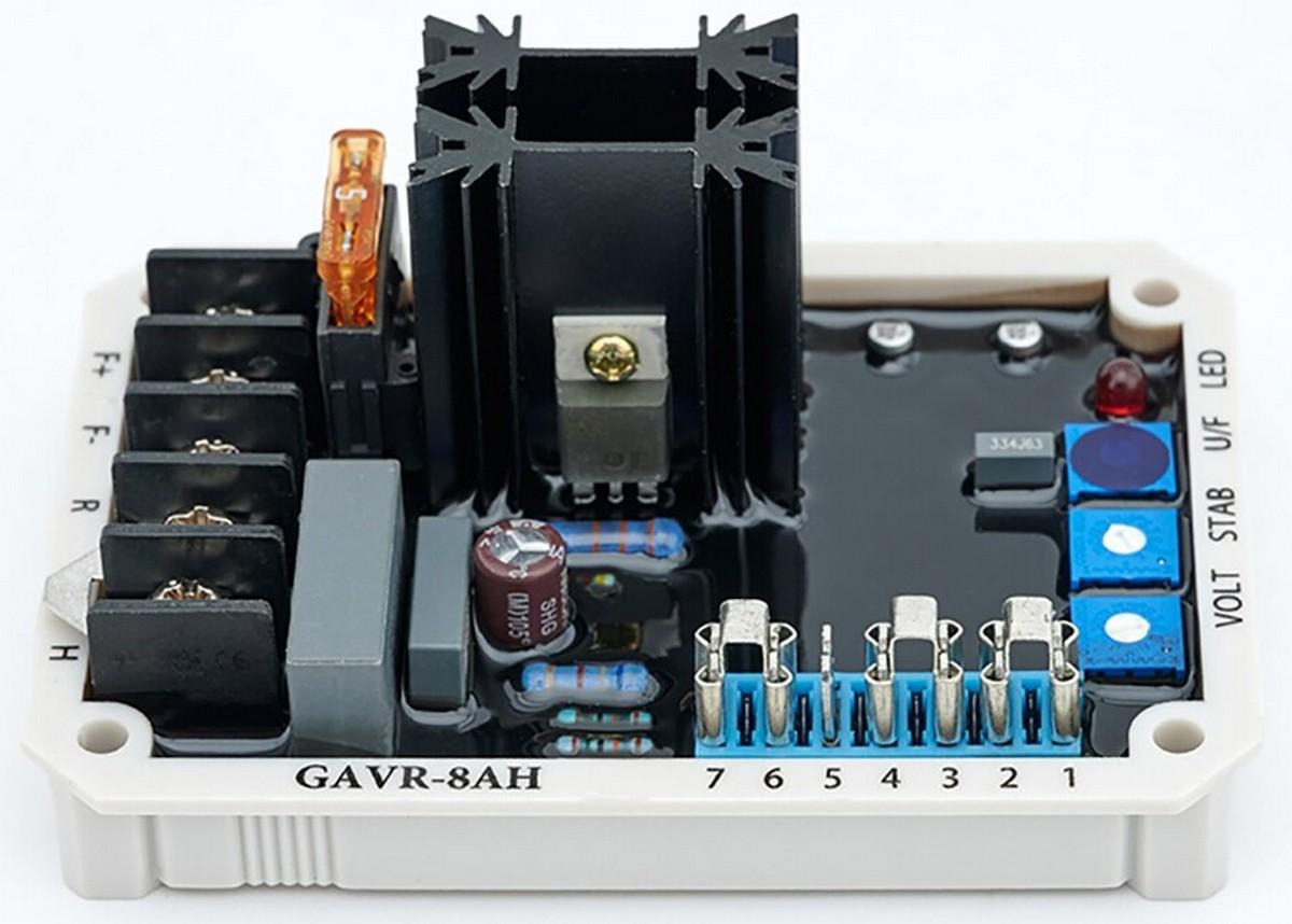 Регулятор напруги генератора AVR GAVR-8AH універсальний Регулятор напруги генератора AVR GAVR-8AH універсальний
