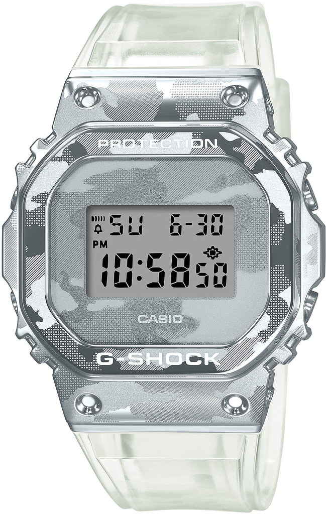 Часы Casio GM-5600SCM-1ER кварцевые