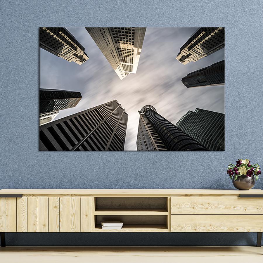 Настінний декор картина на холсті для інтер’єру Серед висоток 80x54 см (385-1)