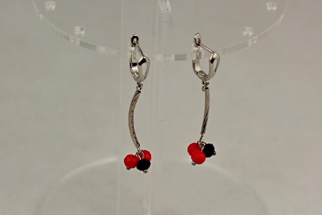 Сережки підвіски Стигла калина чеське скло червоне і чорне 5,5 см Сріблястий (33995729)
