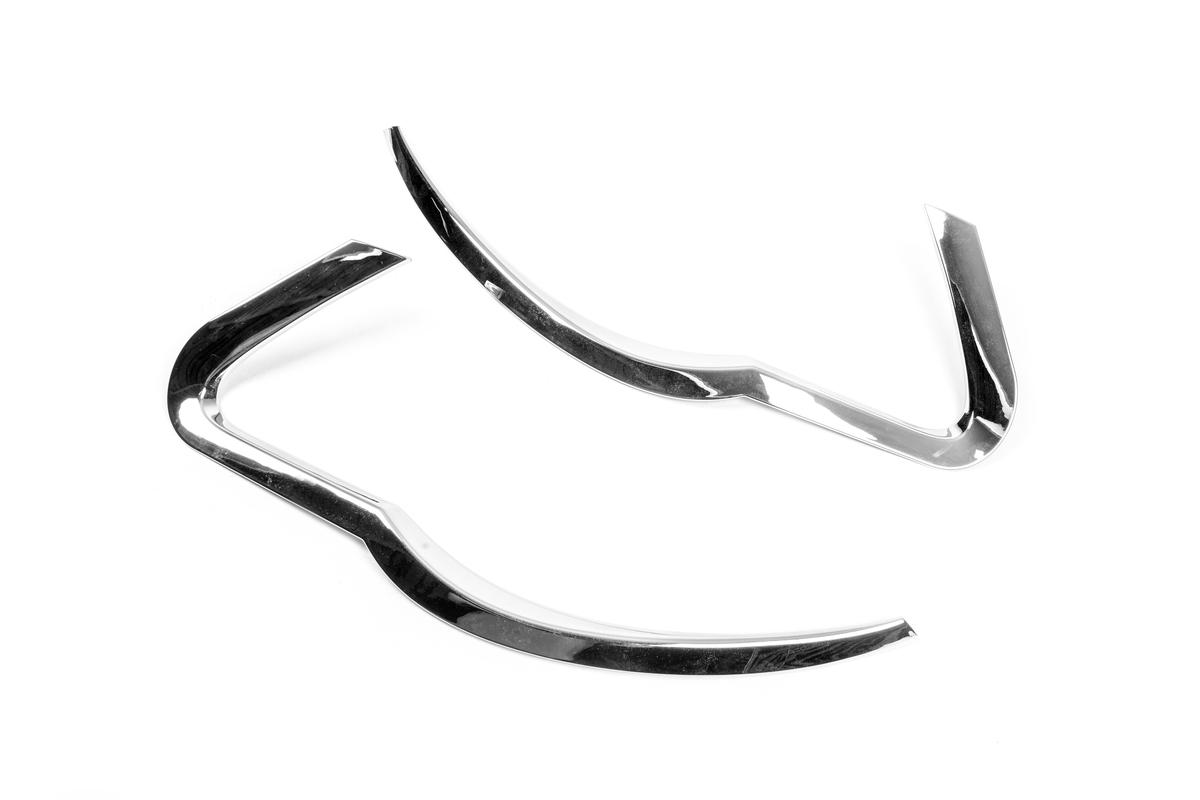 Накладки передние фонари 2008-2011 Carmos для Volkswagen Touareg 2002-2010 гг. abs-пластик