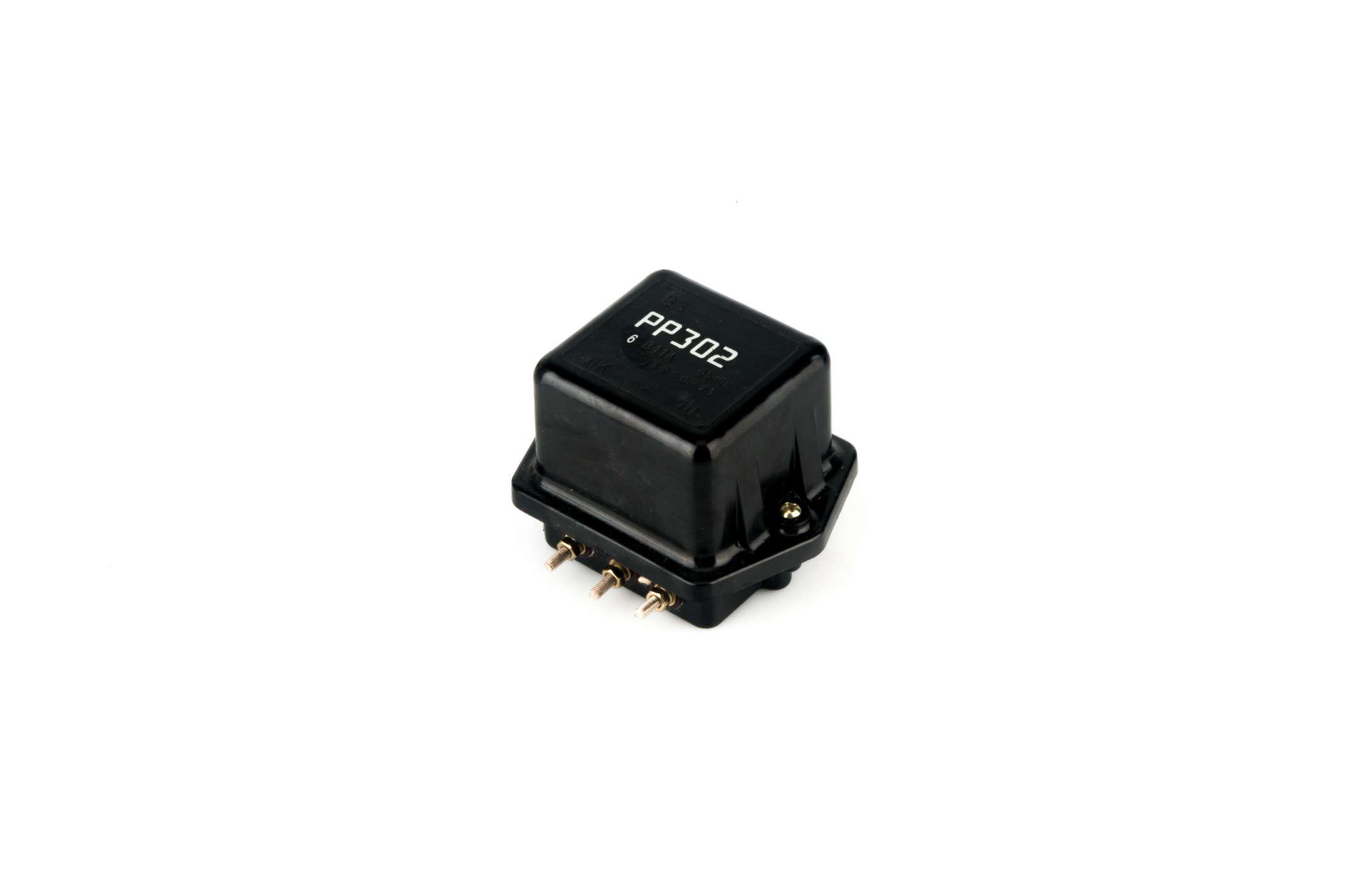 Реле регулятор напряжения МТ УРАЛ ДНЕПР 6V РР-302 3 контакта VDK (R-1508)