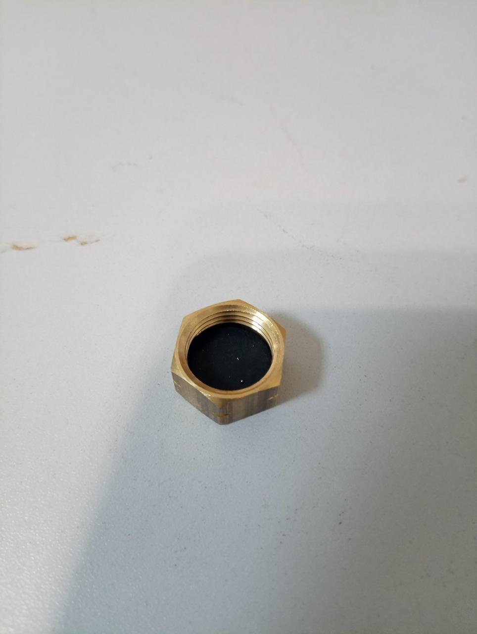 Заглушка латунна "Bradas" РЛВ (різьба Ліва Внутрішня) на туристичний заправний газовий балон 3/8" - фото 3 Заглушка латунна "Bradas" РЛВ (різьба Ліва Внутрішня) на туристичний заправний газовий балон 3/8" - фото 3